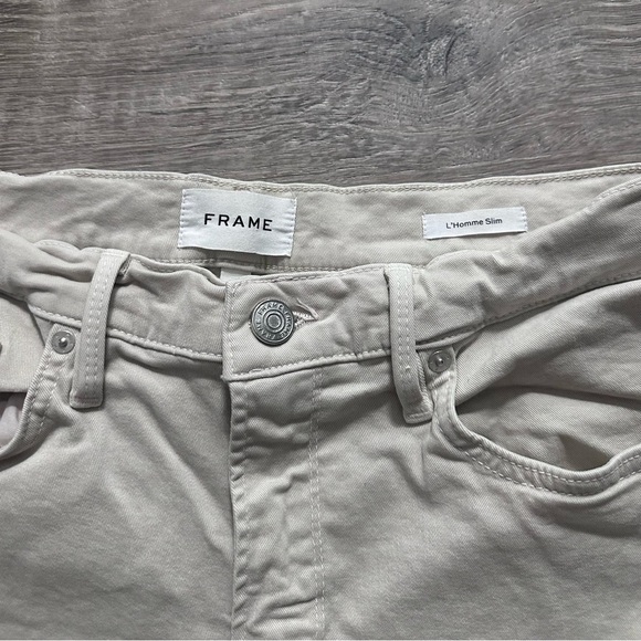 L'Homme Slim Brushed Twill in Milk Beige - Picture 5 of 8